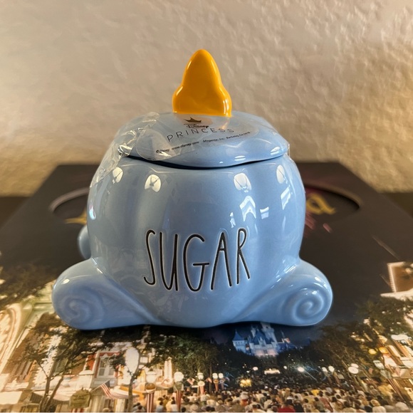 Rae Dunn Cinderella Carriage Sugar jar - Picture 3 of 6